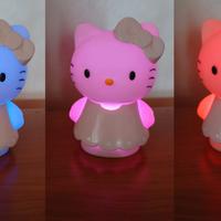 Lampada luce antibuio Hello Kitty multicolore