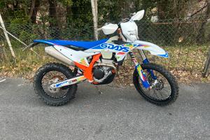 Ktm 350 six days 2026