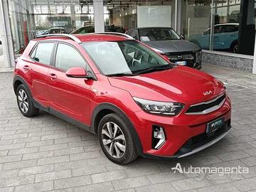 Kia Stonic MHEV 1.0 TGDi 100cv Urban Techno&De