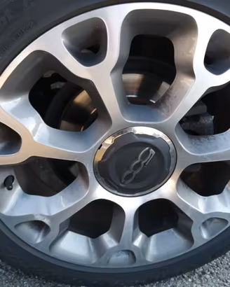 Cerchi lega 17 pollici Fiat 500 l usati