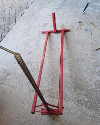 sollevatore per Trattorino