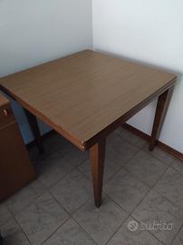 Tavolo cucina apribile 90x90