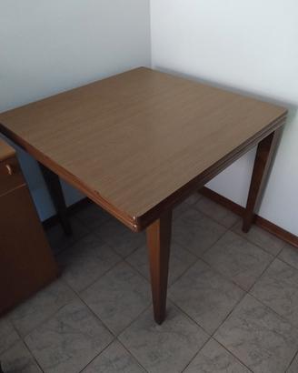 Tavolo cucina apribile 90x90
