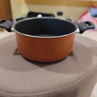 pentola antiaderente 