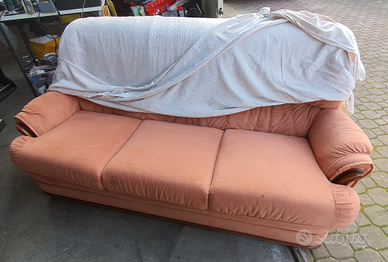 Divano 3 posti in alcantara