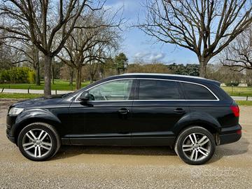 Audi Q7 3.0 V6 TDI 240 CV - MACCHINA A POSTO