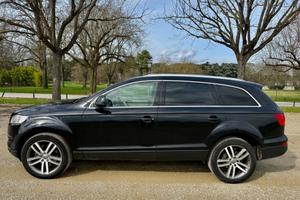Audi Q7 3.0 V6 TDI 240 CV - MACCHINA A POSTO