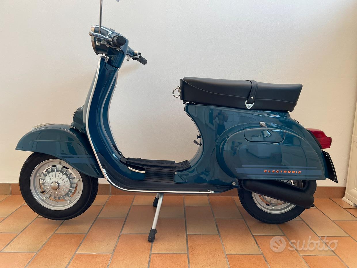 Restauro Vespe Vespa 125 Primavera Et3 Blu Marine Piaggio Vespa