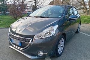 Peugeot 208 1.4 HDi 68 CV 5 porte Active
