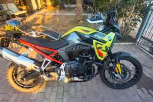 BMW F 900 GS 