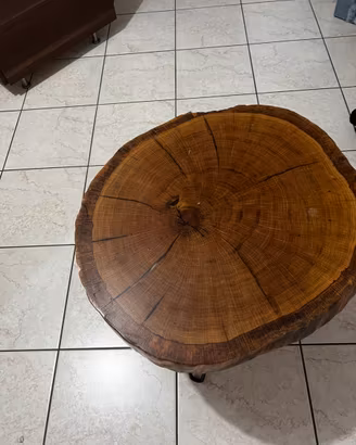 Tavolino basso tronco di legno fatto a mano