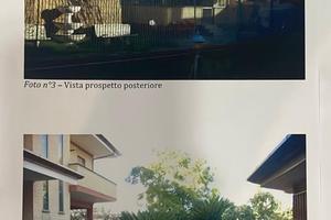 Villa su due piani con giardino