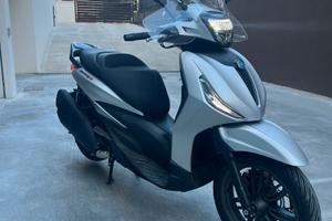 Piaggio Beverly 400 - 2022