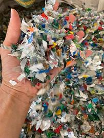 TAPPI PLASTICA POST CONSUMO - MACINATO MIX COLORI