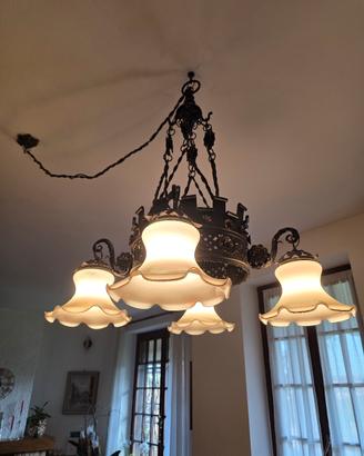 Lampadario + Lampada da terra in ferro battuto