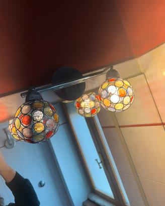 Applique moderna con sfere colorate vetro