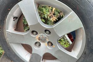 Cerchi in lega peugeot