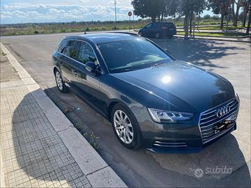 Audi A4 Avant 2.0TDI S tronic Business Ultra Sport