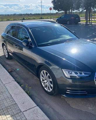 Audi A4 Avant 2.0TDI S tronic Business Ultra Sport