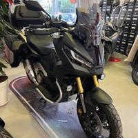 Honda X-ADV 750 Travel Edition