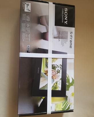SONY CORNICE DIGITALE S-FRAME DPF-C70A Led display