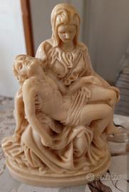 Statuetta "La pietà di Michelangelo"