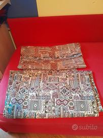 2 pezze grandi di stoffa