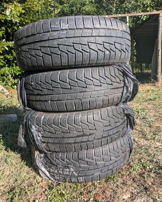 Gomme invernali termiche 185/60 r15