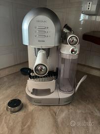 Macchina da caffè cecotec con montalatte integrato