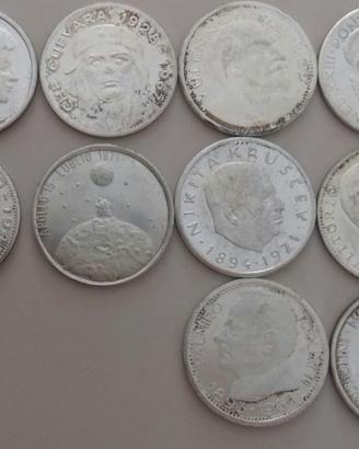lotto 10 medaglie personaggi famosi g 16,50 Ø 36