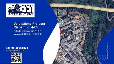 Immobile in asta di 130 m² con più di 5 locali a M