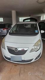 opel meriva 2011
