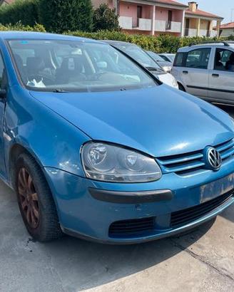 Ricambi per Volkswagen Golf 1.6 benz 2004 BAG