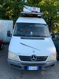 Mercedes sprinter