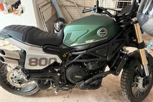 Benelli leoncino 800 trail