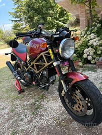 Ducati monster 600 anno 2000