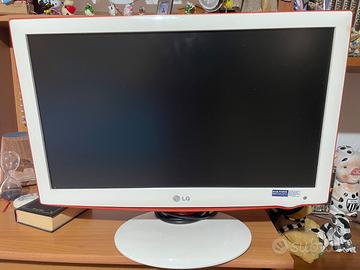 LG 22”