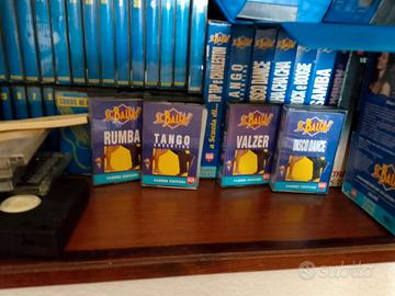 DVD di scuola di ballo, più corso di chitarra i