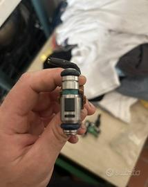 Iniettori per aprilia tuono 1000 v4