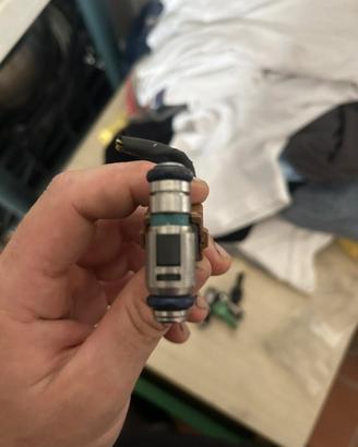 Iniettori per aprilia tuono 1000 v4