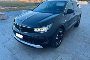 Opel GRANDLAND Elegance AT8 1.5 130cv diesel 