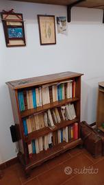 libreria in legno massiccio 