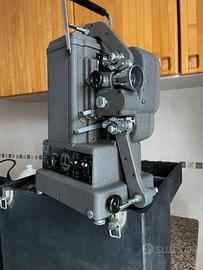 Proiettore Paillard-Bolex 16mm originale con tutto