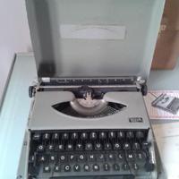 Macchina da scrivere Tippa