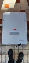 Inverter monofase marca ABB 4740 watt