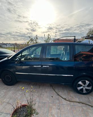 Citroen C8 HDI 2000 diesel anno 2008 7 posti reali