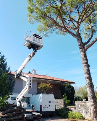 Rifacimento tetto e grondaie