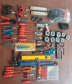 Attrezzature da elettricista 