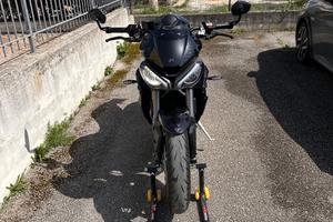 Triumph Street triple rs