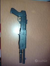 Fucile a pompa con pallini